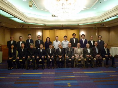 平成29年度の研究助成金贈呈式は、平成29年6月15日(木)東京ガーデンパレスに於いて開催。